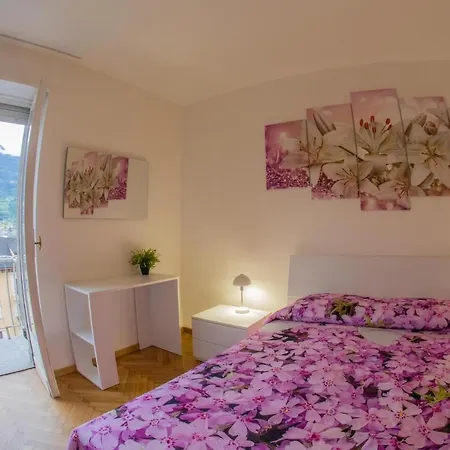 Lorenzo's Apartman *